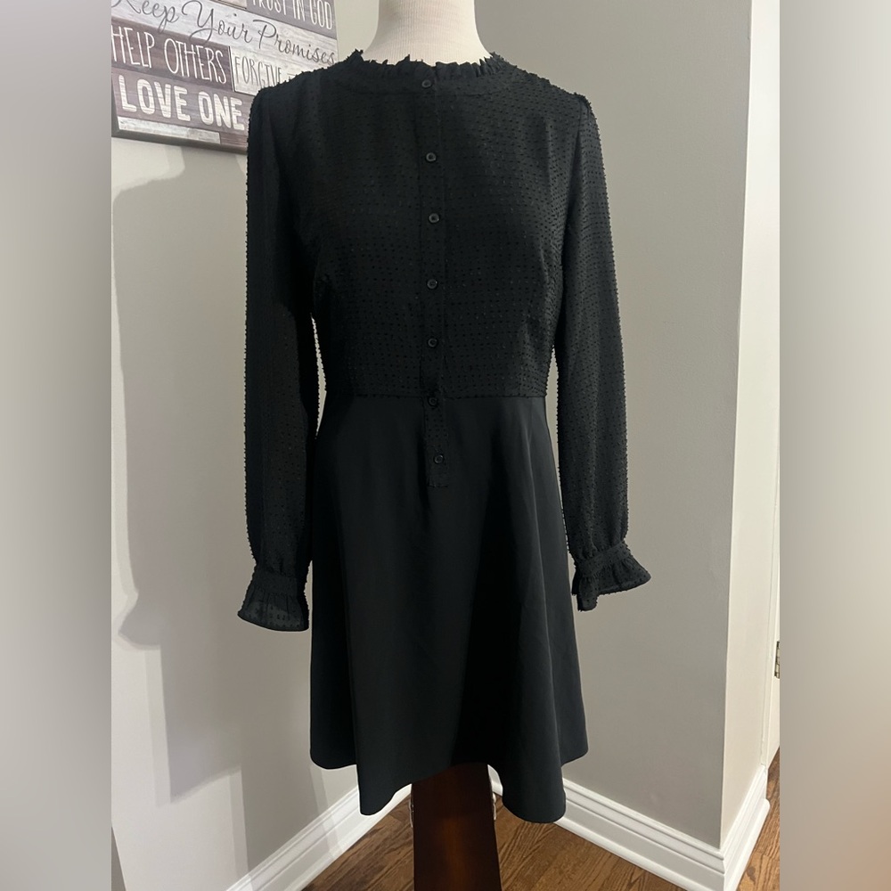 Euc LOFT Black A-Line Long Sleeve Dress with Bishop Sleeves And Pockets size 8